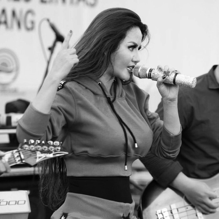Nita Thalia
