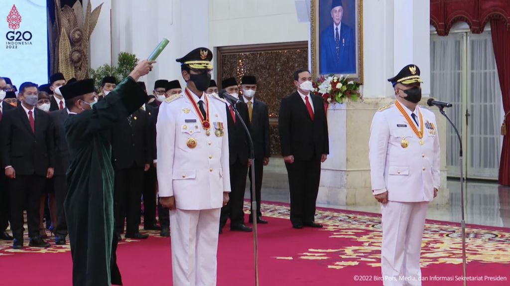 Pelantikan Gubernur dan Wagub D.I.Y dan Kepala LKPP Masa Jabatan Tahun 2022-2027. (Tangkapan layar Youtube Setpres RI)