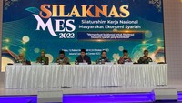 BSI mendukung inisiatif program Global Halal Hub dan berkomitmen memperkuat sinergi dengan Bank Indonesia serta berbagai lembaga/institusi lain untuk mendukung percepatan dan penguatan ekosistem Global Halal Hub sehingga dapat mendorong pertumbuhan ekonomi Indonesia secara berkelanjutan.