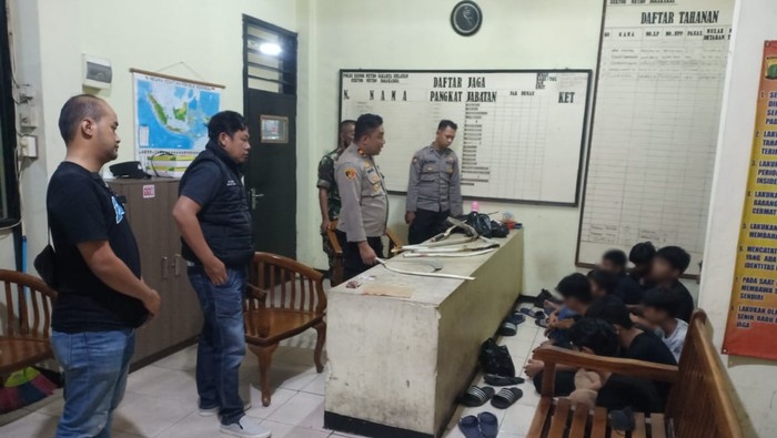 Polsek Jagakarsa mengamankan 11 ABG yang diduga hendak tawuran.