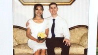Novita Kurnia Putri (25), tewas usai rumahnya di San Antonio, Texas, Amerika Serikat, diberondong ratusan tembakan. Novita merupakan warga negara Indonesia (WNI) yang tinggal di Texas selama tiga tahun. Dia tinggal bersama suaminya, Robert Brazil Jr. (dok Facebook Novita dan suaminya, Robert Brazil Jr)