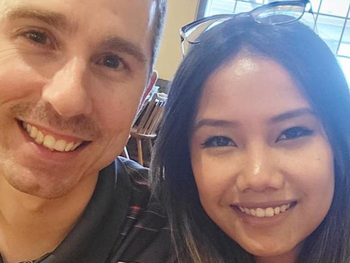 Potret Novita WNI Korban Salah Tembak di Texas Semasa Hidup (dok Facebook Novita dan suaminya, Robert Brazil Jr)