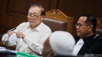 Bila semuanya dihitung maka totalnya adalah Rp 86.547.386.723.891.