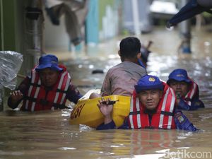 Potret Terkini Banjir di Kebon Pala Jakarta Timur
