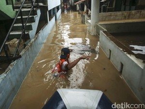 Data dan Fakta Banjir Hantui Warga Jakarta