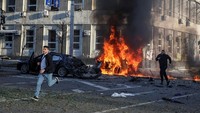 Serangan rudal menghantam banyak kota di Ukraina, termasuk ibu kota Kyiv dan menyebabkan sejumlah orang tewas dan terluka.
