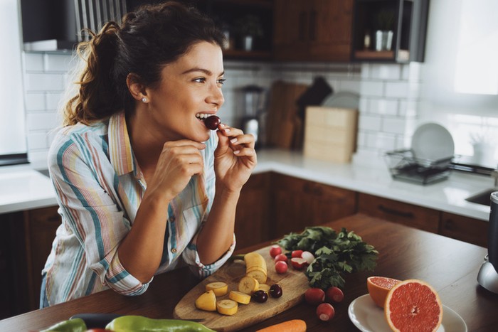 Sakit Perut Usai Makan Buah? Bisa Jadi karena 5 Hal Ini
