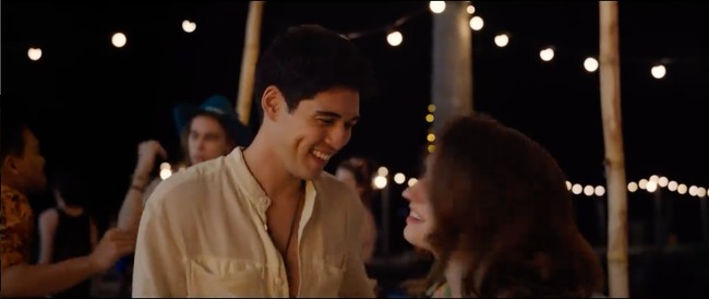 Pesona Maxime saat membintangi film Hollywood tersebut memang mampu bikin terpana. Memiliki darah blasteran Perancis dan Bali membuat Maxime jadi punya paras tampan yang khas. Foto: Instagram/@tickettoparadise