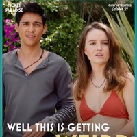 Memerankan karakter seorang pemuda Indonesia keturunan Bali yang bernama Gede, begini penamplan Maxime dalam film terbarunya yang berjudul Ticket to Paradise. Dalam film tersebut Maxime berkesempatan beradu akting dengan Julia Roberts dan George Clooney. Foto: Instagram/@tickettoparadise