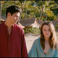 Sebelum debut di film Hollywood pertamanya, Maxime memang sudah membintangi sejumlah film dan sinetron. Film pertama yang dibintangi oleh aktor tampan kelahiran Perancis itu bertajuk 18++ Forever Love. Foto: Instagram/@tickettoparadise