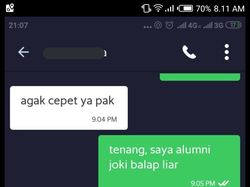 Kumpulan Chat Lucu Ojol dengan Penumpang, Pecah Banget!