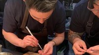 Tidak hanya melakukan untuk dirinya sendiri, chef Reynold juga seringkali membantu orang lain untuk belajar membuat kue yang istimewa. Setiap kue yang dibuatnya harus sempurna hingga ke bagian paling detail. Foto: Instagram/reynoldpoer