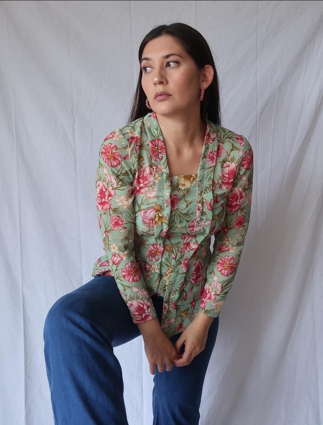 Gaya Hannah Al Rashid menuai pujian dari para netizen. Banyak yang memuji penampilannya cantik, ada pula yang ingin mencoba memadukan kebaya dan celana panjang seperti istri Nino Fernandez ini. Foto: Instagram/@hannahalrashid