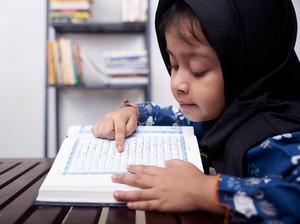 Keutamaan Membaca Surat Al Ikhlas Sehari-hari