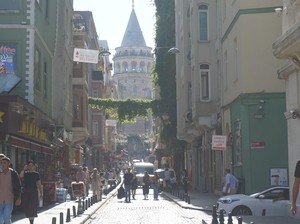 Menara Galata, Berdiri Kokoh dari Era Ottoman Sampai Sekarang