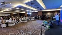 Sail Tidore merupakan Sail Indonesia ke-12, yakni kegiatan pelayaraan internasional di perairan Indonesia yang mendatangkan para pelayar internasional sejak 2009. Kegiatan ini bertujuan untuk mendongkrak popularitas daerah yang memiliki keindahan wisata bahari, budaya dan sejarah, serta mendorong meningkatkan perekonomian daerah dan nasional.
