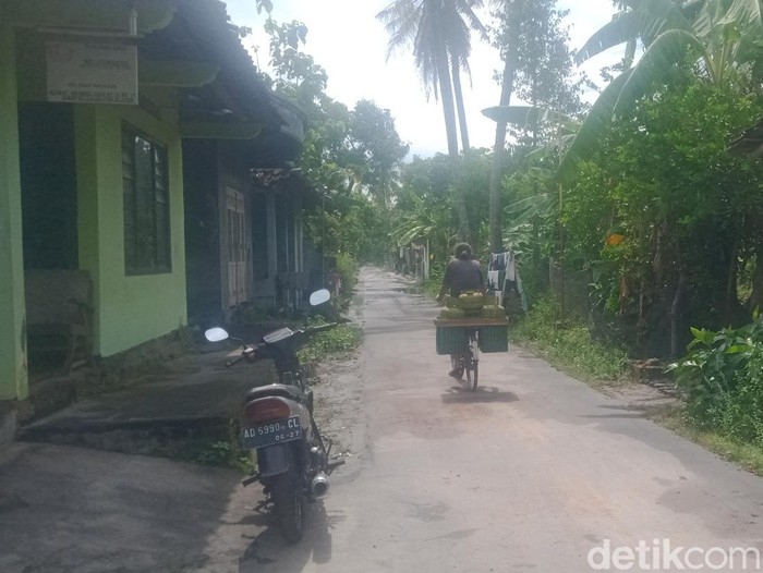 Pantauan terkini, Selasa (11/10/2022), usai banjir merendam wilayah Desa Jimbung, Kalikotes, Klaten.
