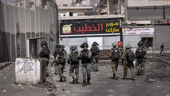 Bocah Palestina Tewas Usai Ditembak Tentara Israel di Tepi Barat Bocah Palestina Tewas Usai Ditembak Tentara Israel di Tepi Barat