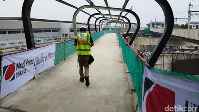 Poins Square Bisa Hidup Lagi Berkat Sky Walk ke MRT