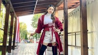 Rara LIDA kaget di Rusia ada bubur pakai lobak merah. (Foto: dok Instagram)