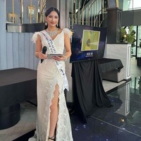 Meski begitu sejauh ini belum pernyataan untuk mencabut kemenangan Lesley sehingga wanita itu tampaknya akan tetap maju sebagai Miss Universe Malaysia 2022.Foto: Instagram @lesleycwyyy