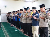 Tata Cara Sholat Ghaib, Dilengkapi Niat dan Bacaannya