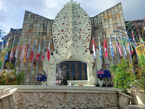 Sejumlah keluarga korban bom Bali 1 mulai berdatangan ke Monumen Ground Zero, Selasa (11/10/2022).