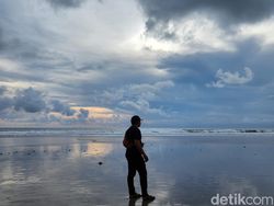 Hasil Foto Galaxy Z Fold 4 Kala Senja di Seminyak