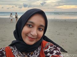 Hasil Foto Galaxy Z Fold 4 Kala Senja di Seminyak