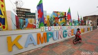 Kampung Gembira Gembrong, Jatinegara, Jakarta Timur telah diresmikan oleh Gubernur DKI Jakarta Anies Baswedan pada Jumat (7/10/2022) lalu.