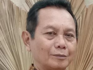 Teman Kampus Ungkap Jokowi Semasa Kuliah: Pendiam-Gondrong Nanggung