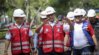 Sebelumnya taman ini hanya dapat dinikmati dengan menggunakan kendaraan motor maupun mobil.