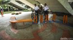Sambil Gowes, Anies Resmikan Taman Semanggi