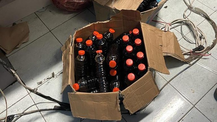 Botol obat PMK Dispora Malang