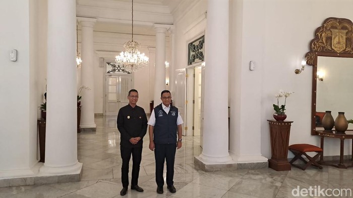 Persaingan Ketat Heru Budi dan Anies Baswedan dalam Memulihkan DKI Jakarta Pasca Periode Terpuruk