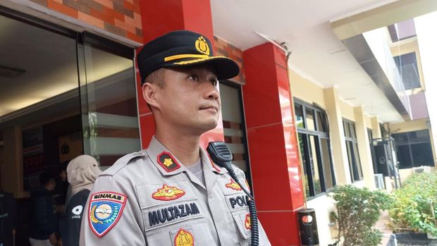 Kapolsek Cilandak Kompol Multazam Lisendra
