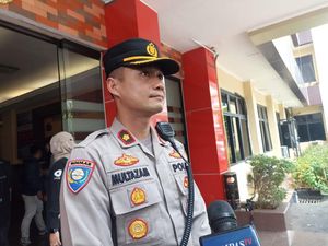 Kapolsek Cilandak Sebar Nomor HP: Silakan Hubungi Saya Jika Butuh Bantuan