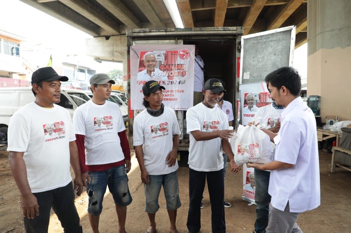 Komunitas Sopir Truk Relawan Ganjar