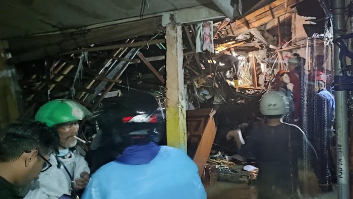 Longsor Landa Gang Barjo Bogor (Rizky Adha/detikcom)