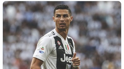 Juventus Dilibas Maccabi Haifa, Malah Ronaldo yang Dipuja