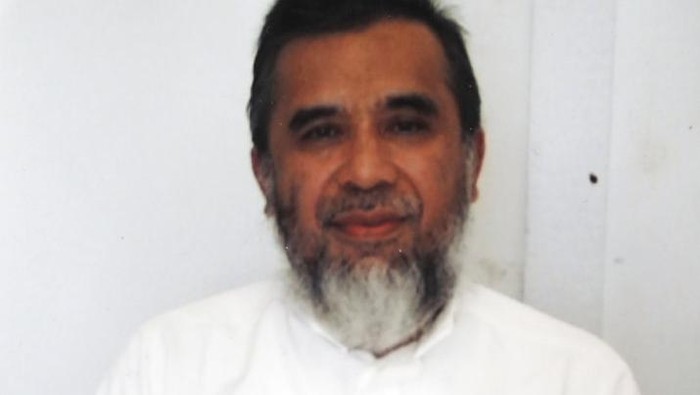 Encep Nurjamen, atau dikenal sebagai Hambali, diperlihatkan dalam foto tak bertanggal yang disediakan oleh Kantor Pembela Umum Federal, di pangkalan AS di Teluk Guantanamo, Kuba.