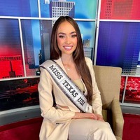 “Aku tidak akan pernah mengikuti kontes atau kompetisi apapun jika aku tahu aku dimenangkan. Aku punya integritas,” ungkapnya kepada E! Foto: dok. Instagram