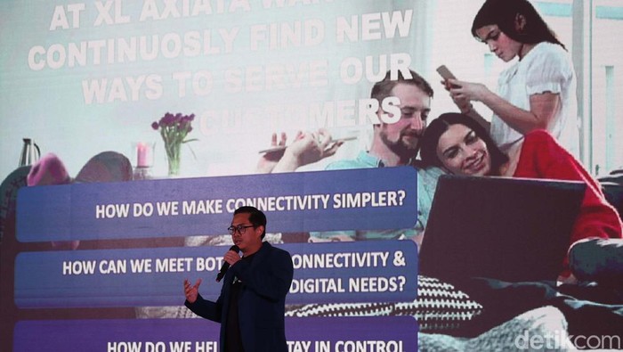 PT XL Axiata Tbk (XL Axiata) melalui XL SATU menjalin kerjasama strategis dengan CATCHPLAY+. Melalui kerja sama ini, XL SATU menghadirkan tayangan film-film Blockbuster dan serial popular yang bisa dinikmati pelanggan baru melalui televisi dengan menggunakan XL HOME Entertainment Box. Tayangan ini juga bisa dinikmati oleh seluruh anggota keluarga yang terdaftar dengan paket XL SATU melalui smartphone milik masing-masing. Penawaran ini berlaku mulai 12 Oktober 2022.