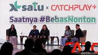 Hadir dalam acara tersebut head of Marketing Home Business XL Axiata, Bianca Hardini, Country Manager CATCHPLAY+ Indonesia, Ibu Dhini W. Prayogo, Chief Home Officer XL Axiata, Bpk Bernard Ho Swee Keong, Head Business Development CATCHPLAY+, Harry Santosa dalam acara peluncuran kerjasama XL SATU dengan CATCHPLAY+ di Jakarta, Rabu (12/10).
