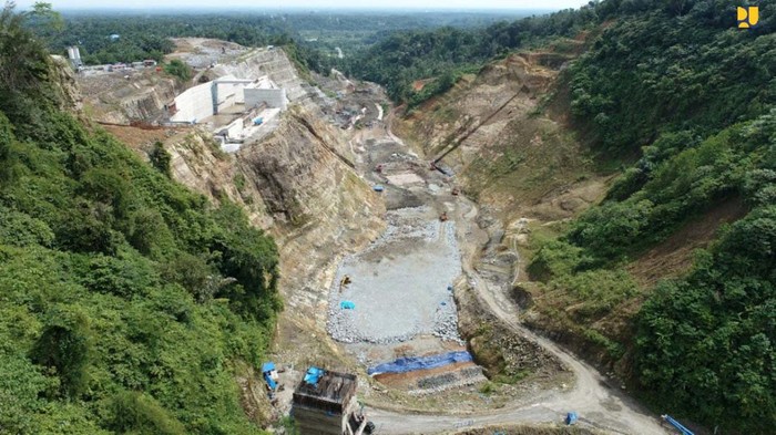 Penampakan Bendungan di Deli Serdang yang Rampung Akhir 2023 Kementerian PUPR terus mempercepat pembangunan Bendungan Lau Simeme di Kabupaten Deli Serdang, Sumut. Proyek ini ditargetkan rampung akhir 2023.