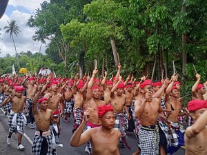 Saput Poleng (Kain Poleng) Bali: Sejarah dan Fungsinya