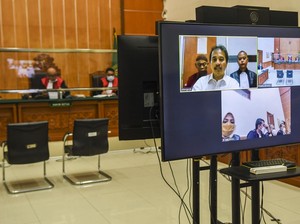 Roy Suryo Divonis 9 Bulan Penjara di Kasus Meme Stupa Borobudur