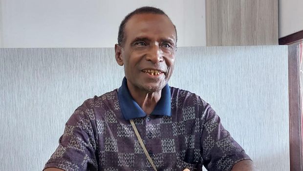 Tokoh masyarakat Wambena Depapre, Papua, Septinus Yarisetouw. (dok. Istimewa)