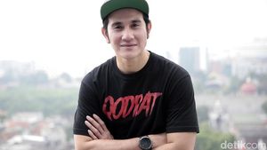 Bucin Abis! Artis Ini Cuma Follow Akun IG Pasangan