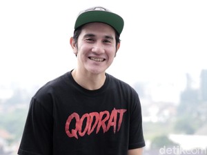 Vino G Bastian Sempat Jenuh Main Film, Ada Apa?